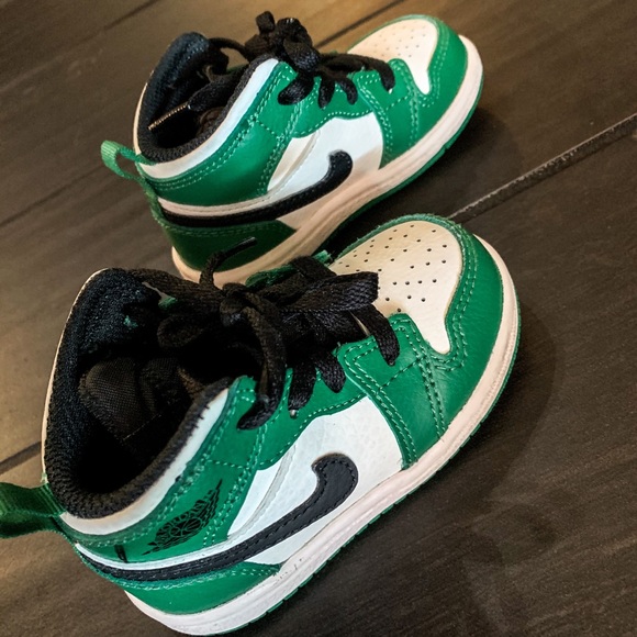 pine green jordan 1 infant